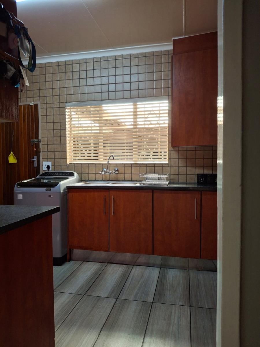 3 Bedroom Property for Sale in Sasolburg Ext 11 Free State